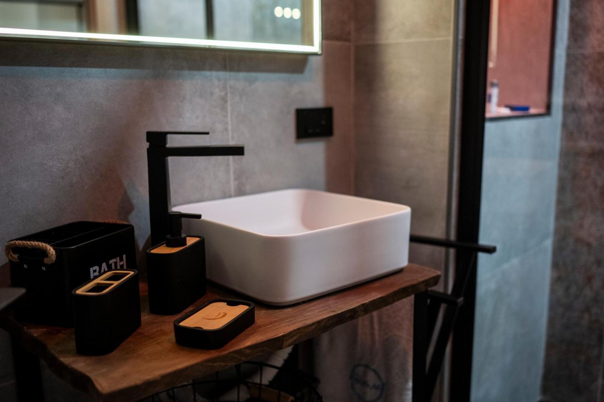 Anni Apartment サレルノ エクステリア 写真