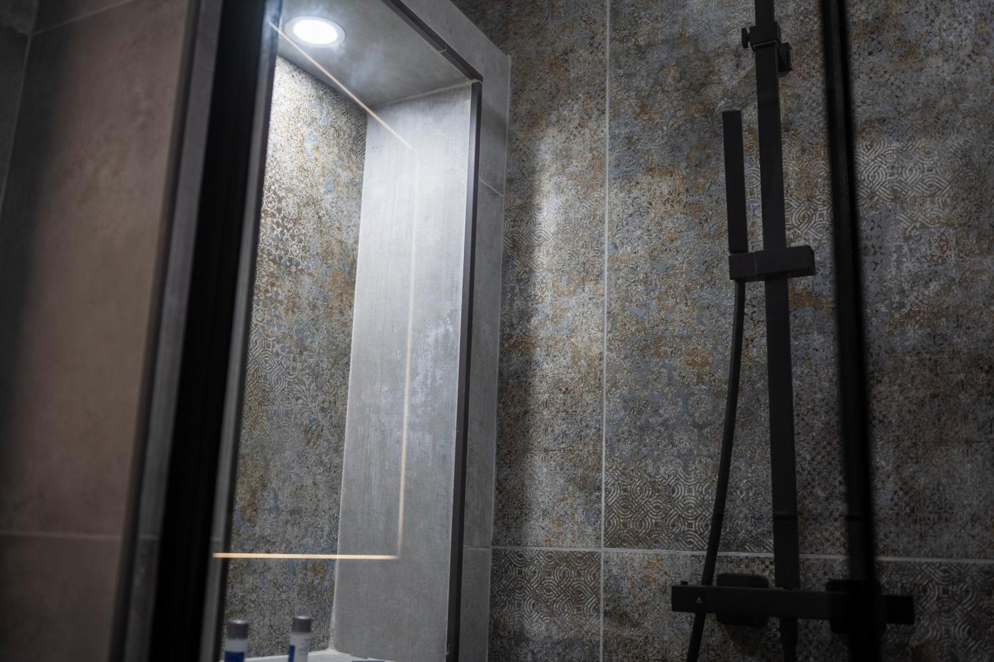 Anni Apartment サレルノ エクステリア 写真